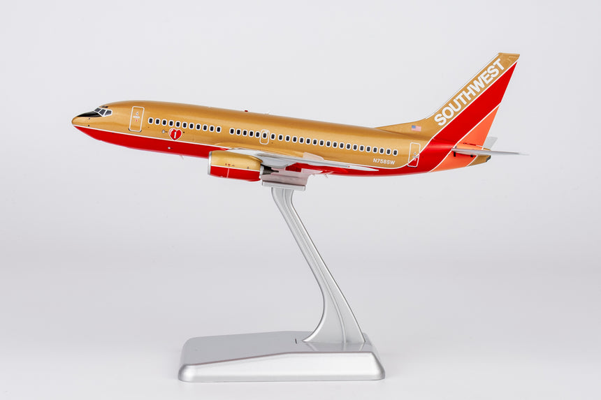NG Models Southwest Airlines Mustard rocket livery without winglets Boeing 737-700 N758SW 1/200 Aircraft Scale Model