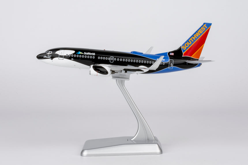 NG Models Southwest Airlines Shamu livery Boeing 737-700/w N713SW 1/200 Aircraft Scale Model
