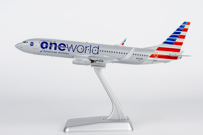 NG Models American Airlines Oneworld Boeing 737-800/w N973AN 1/200 Scale