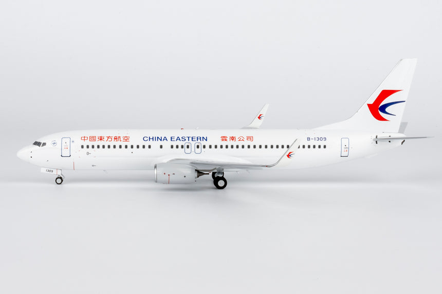 NG Models China Eastern Airlines Yunnan Branch Boeing 737-800/w B-1309 1/200 Aircraft Scale Model