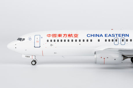 NG Models China Eastern Airlines Yunnan Branch Boeing 737-800/w B-1309 1/200 Aircraft Scale Model