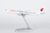 NG Models China Eastern Airlines Yunnan Branch Boeing 737-800/w B-1309 1/200 Aircraft Scale Model