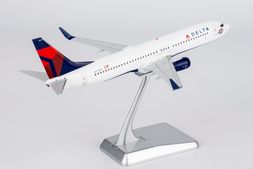 NG Models Delta Air Lines "Atlanta Braves' World Champions" Boeing 737-800/w N3746H 1/200 Scale