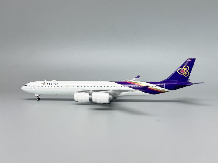 Phoenix Thai Airways Airbus A340-500 HS-TLB 1/400 Aircraft Scale