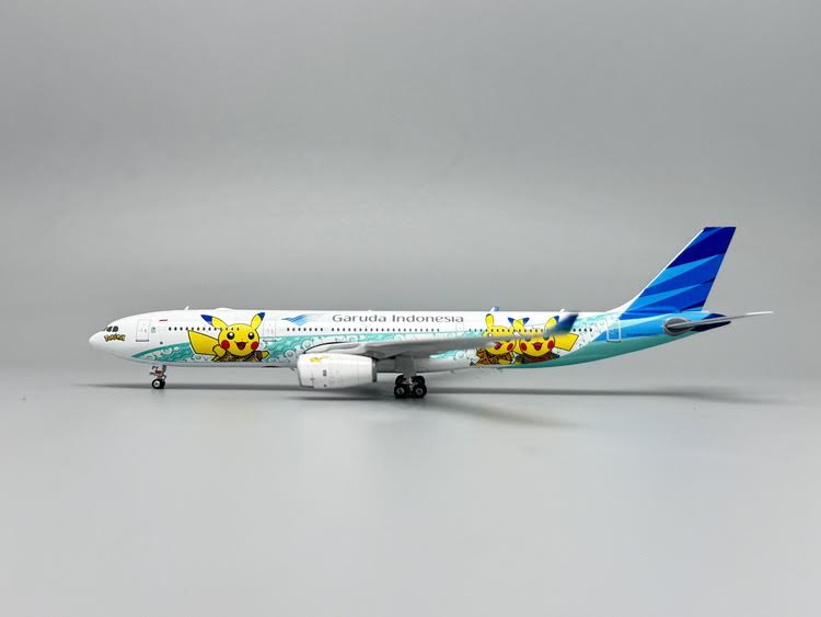 Phoenix Garuda Indonesia Airbus A330-300 PK-GPY 1/400