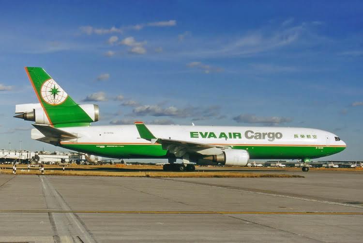 Phoenix Eva Air Cargo Mcdonnell Douglas MD-11 B-16106 1/400 Scale