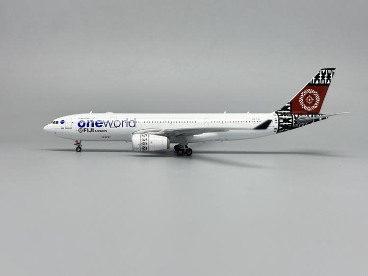 Phoenix Fiji Airways Oneworld Airbus A330-200 DQ-FJU 1/400 Aircraft Scale Model