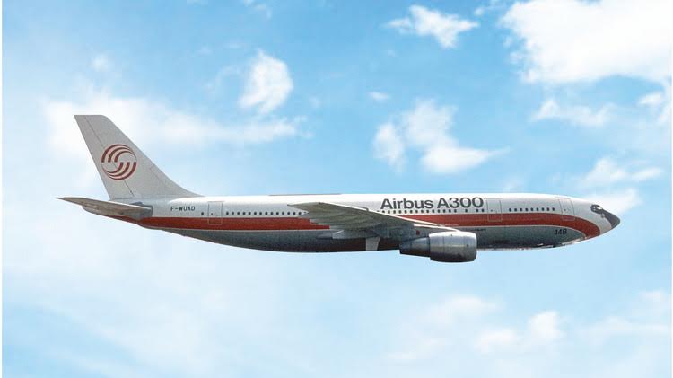 Phoenix Airbus Industries Airbus A300B2-1C  F-WUAD 1/400 Aircraft Scale Model