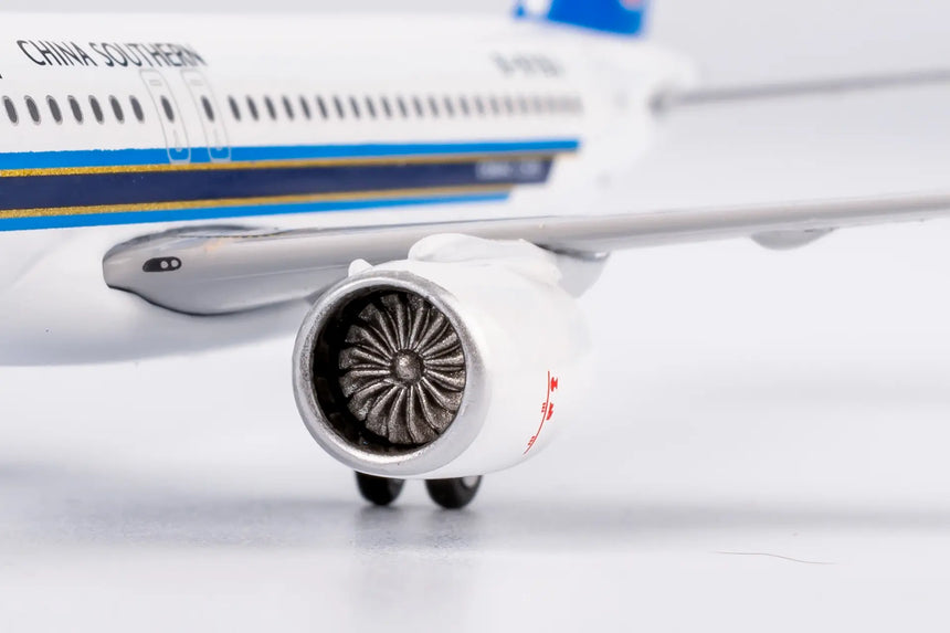 NG Models China Southern Airlines CZ's 1st C919 COMAC C919 B-919J Lite Edition 1/400 Scale