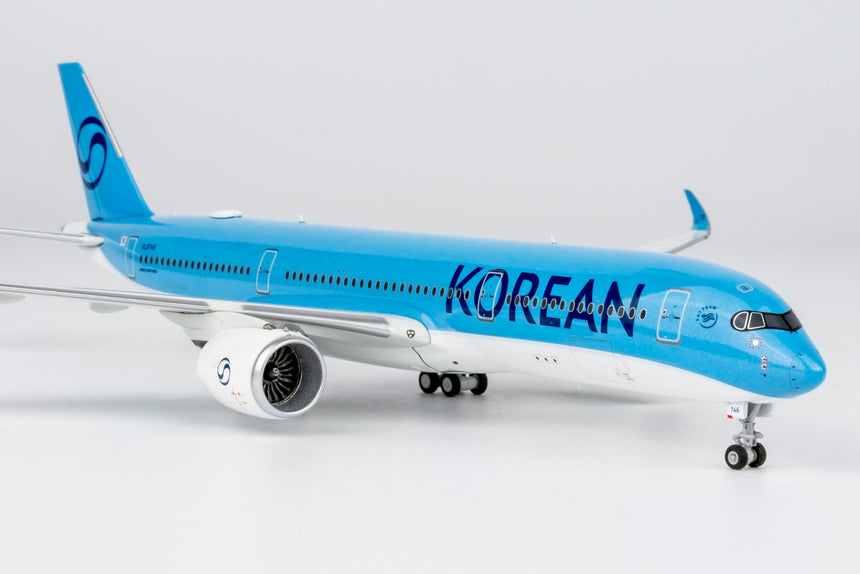 NG Models Korean Air Airbus A350-900 HL8746 New Livery; (Ultimate) 1/400 Aircraft Scale Model