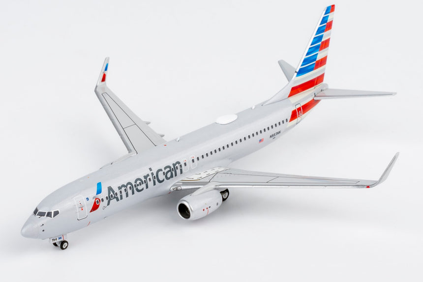 NG Models American Airlines Boeing 737-800 N883NN Ultimate 1/400 Aircraft Scale Model