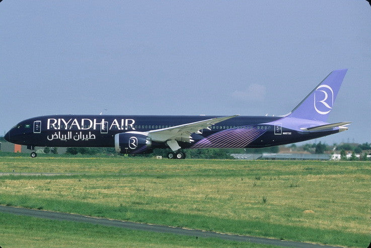 Phoenix Riyadh Air Boeing 787-9 N8572C 1/400 Scale