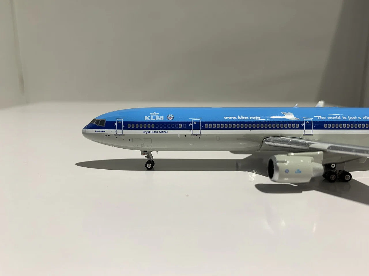 Phoenix KLM McDonnell MD-11 PH-KCH 1/400 - Aircraft Model Store