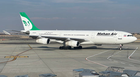 Phoenix Mahan Airlines Airbus A340-200 EP-MJA 1/400 Scale