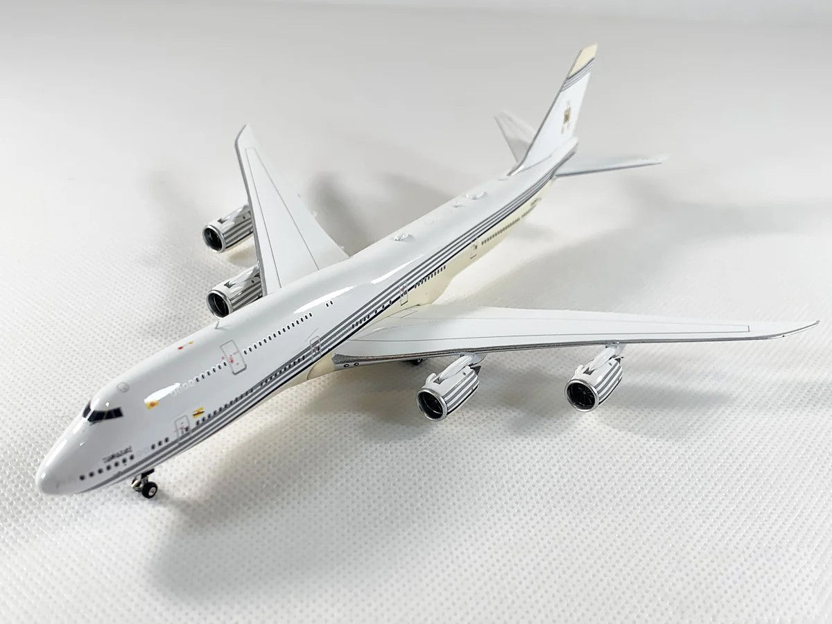 Phoenix Brunei Sultan’s Boeing B747-8 V8-BKH 1/400 Aircraft Scale Model