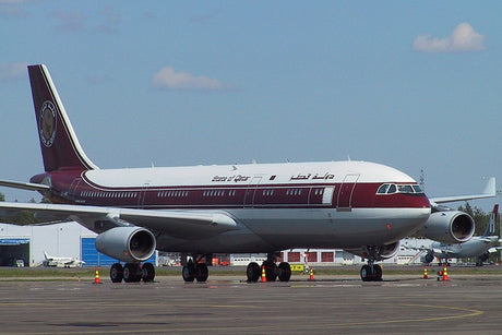 Phoenix Qatar Amiri Airbus A340-200 A7-HHK 1/400 Scale
