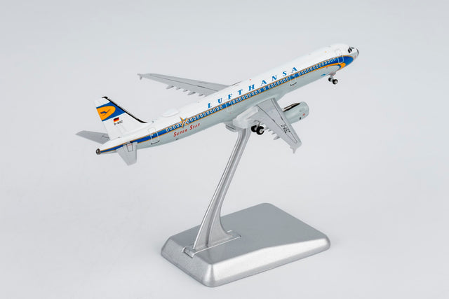 NG Models Lufthansa Airbus A321-200 D-AISZ (Super Star heritage livery) (ULTIMATE) 1/400 Aircraft Scale Model