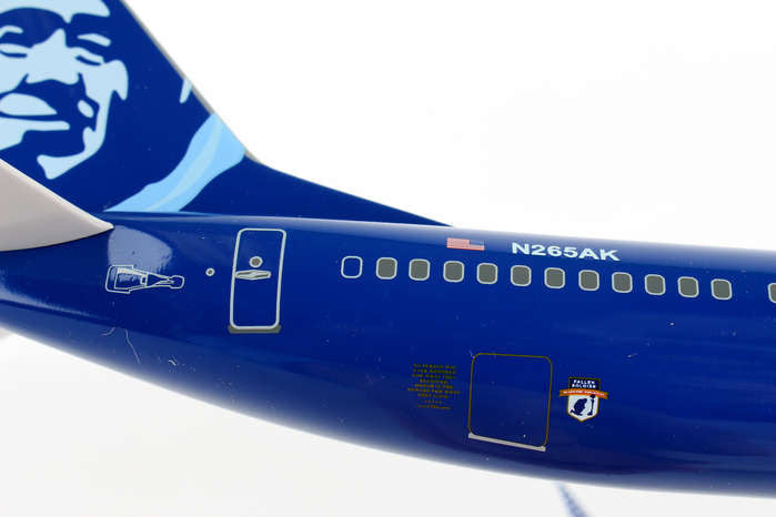 SkyMarks Alaska Airlines Boeing 737-900 Veterans 1/130 Scale