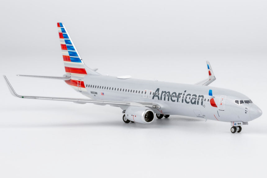 NG Models American Airlines Boeing 737-800 N883NN Ultimate 1/400 Aircraft Scale Model