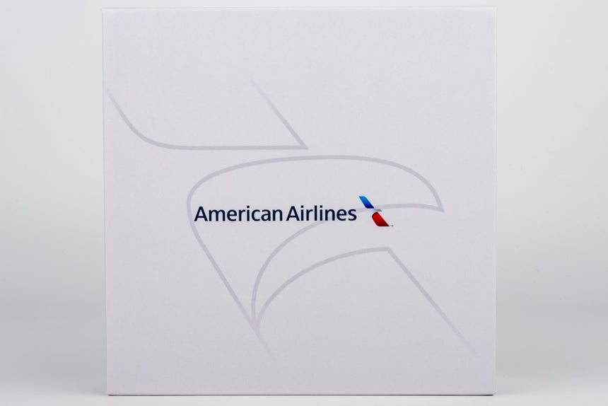 NG Models American Airlines Boeing 737-800 N883NN Ultimate 1/400 Aircraft Scale Model