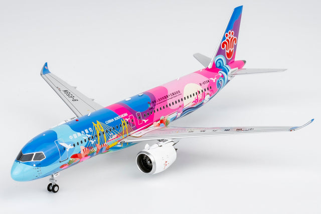 NG Models China Southern COMAC C919 B-658W 1/200