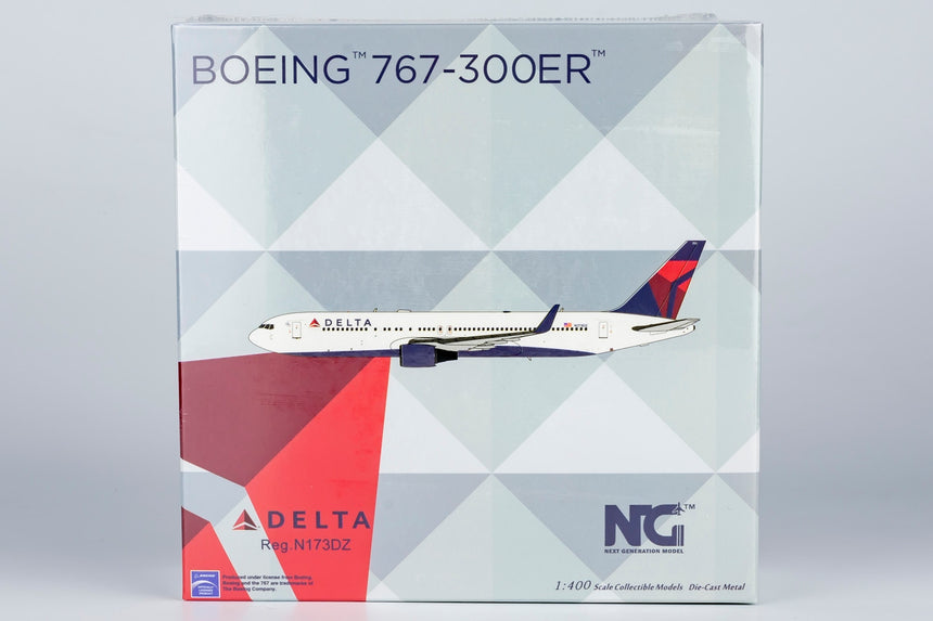 NG Models Delta AirLines Boeing 767-300ER/w N173DZ with CF6 engines 1/400 17002