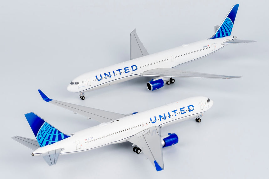 NG Models United Airlines Boeing 767-400ER N77066 "Blue Evolution" CF6 engines 1/400 18001