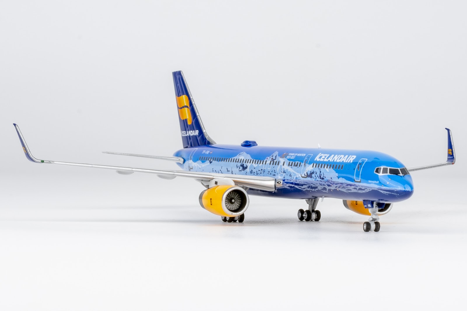 NG Models Icelandair Boeing 757-200/w Winglets TF-FIR Vatnajokull