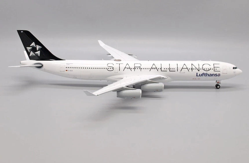 JC Wings Lufthansa Airbus A340-300 (D-AIGV) 1/200 Aircraft Scale Model