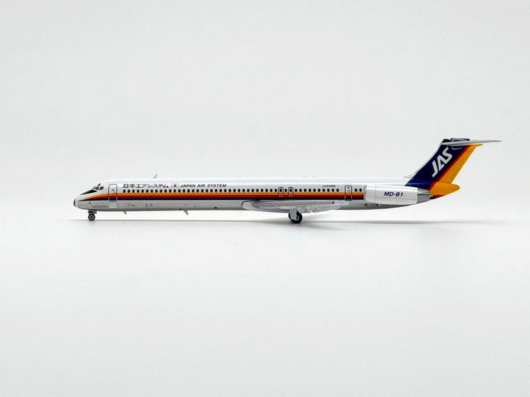 Phoenix製 1/400 JAS MD-81 JA8498です Phoenix JAS MD-81 JA8498 1/400 Aircraft Scale Model – Aircraft