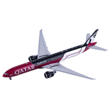 JC Wings Qatar Airways Boeing 777-300ER Formula 1 A7-BEG 1/400 Aircraft Scale Model