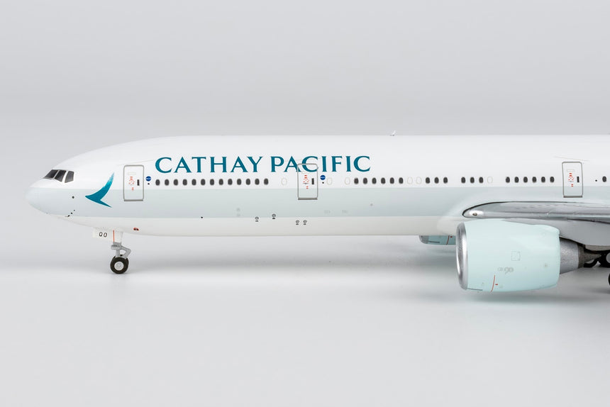 NG Models Cathay Pacific Airways Boeing 777-300ER B-KQO 1/400 Aircraft Scale Model