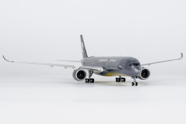 NG Models Starlux Airlines Airbus A350-1000 B-58553 (Airsorayama Silver) Ultimate 1/400 Aircraft Scale Model