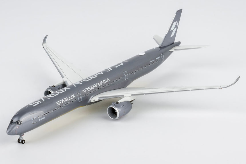 NG Models Starlux Airlines Airbus A350-1000 B-58553 (Airsorayama Silver) 1/400 Aircraft Scale Model