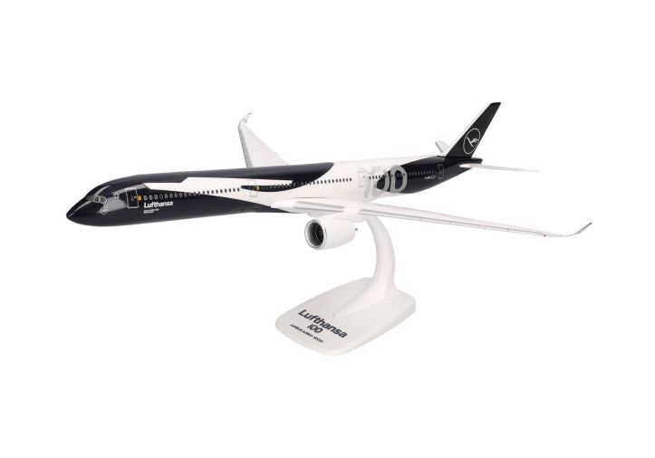 Herpa Snap-Fit Lufthansa Airbus A350-1000 - D-AIFA "Germany" "100 Years" 1/200 Aircraft Scale Model