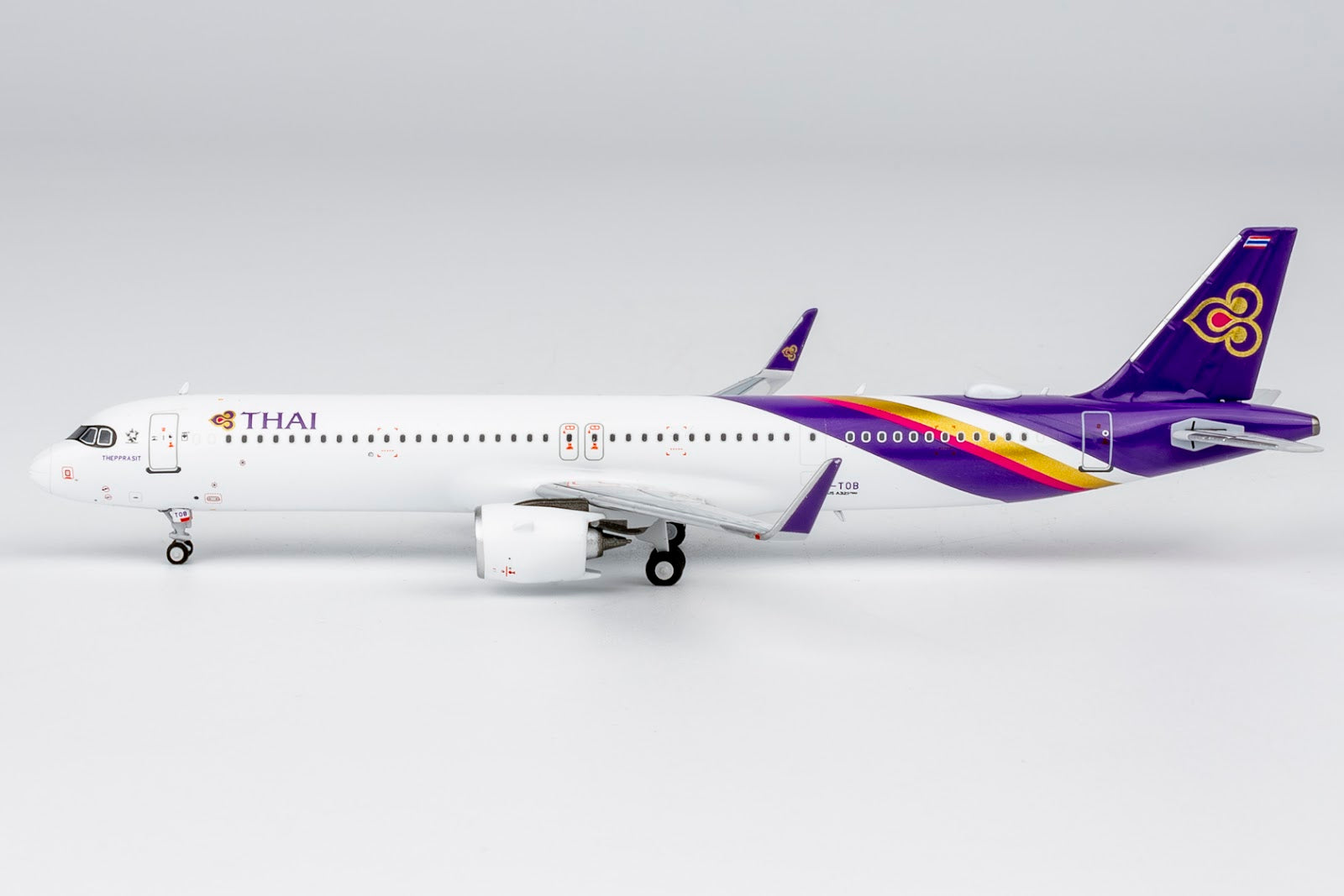 NG Models Thai Airways International Airbus A321neo HS-TOB named