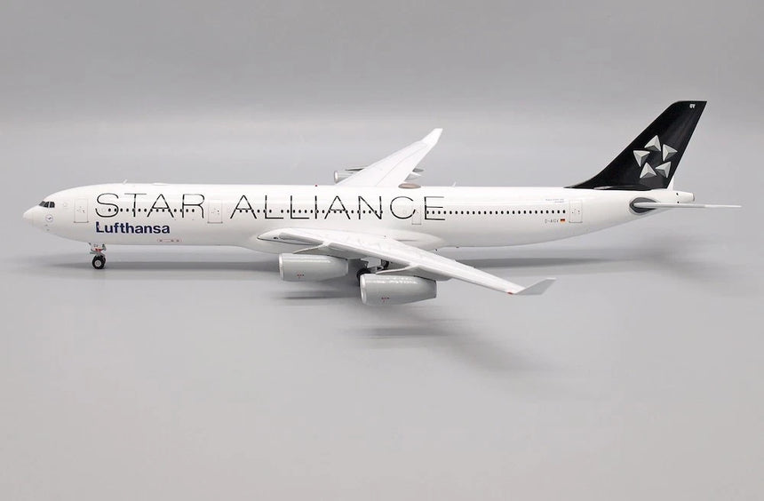 JC Wings Lufthansa Airbus A340-300 (D-AIGV) 1/200 Aircraft Scale Model
