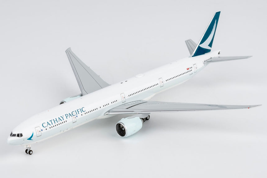NG Models Cathay Pacific Airways Boeing 777-300ER B-KPF Ultimate 1/400 Aircraft Scale Model
