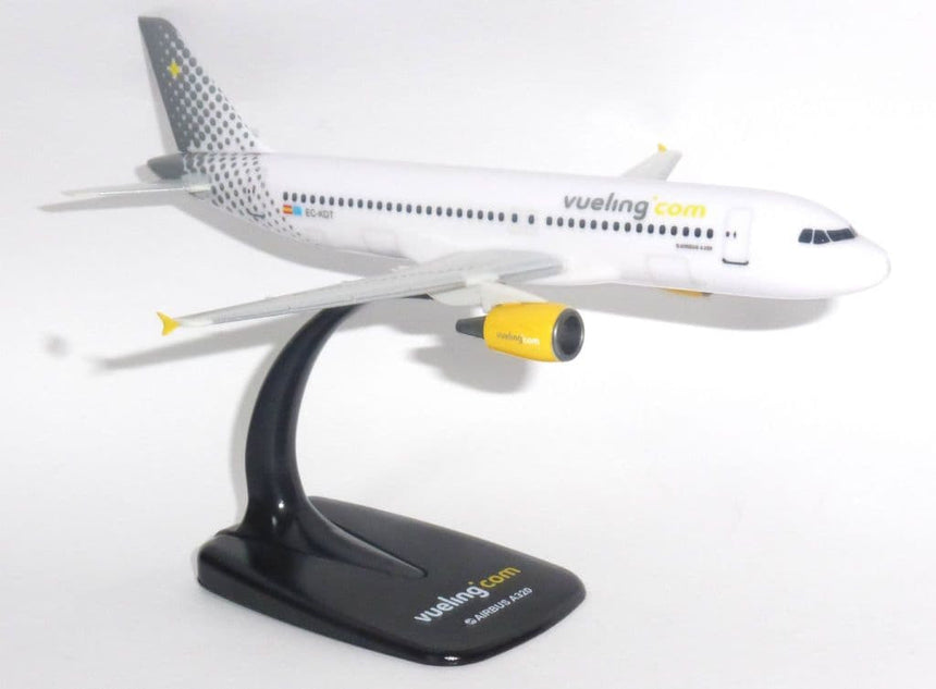 Vueling Snap-fit Airbus A320 1/200