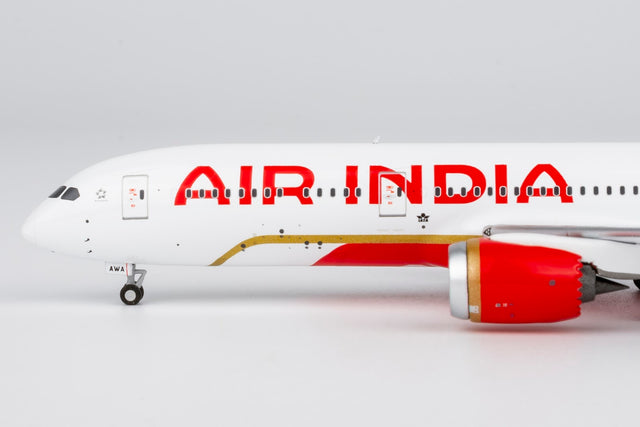 NG Models Air India Boeing 787-9 Dreamliner VT-AWA (Air India's first 787-9 in new standard livery) (Ultimate) 1/400 Aircraft Scale Model