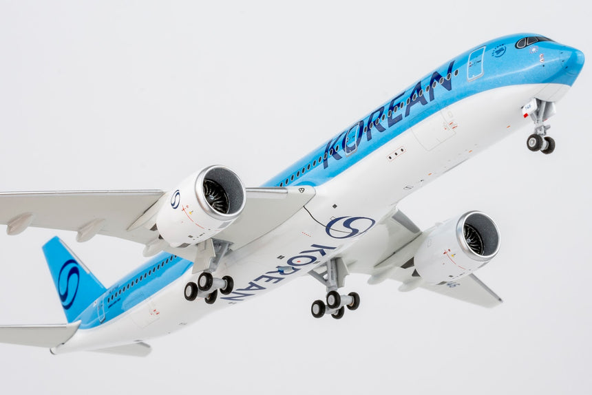 NG Models Korean Air Airbus A350-900 HL8746 New Livery 1/400 Aircraft Scale Model