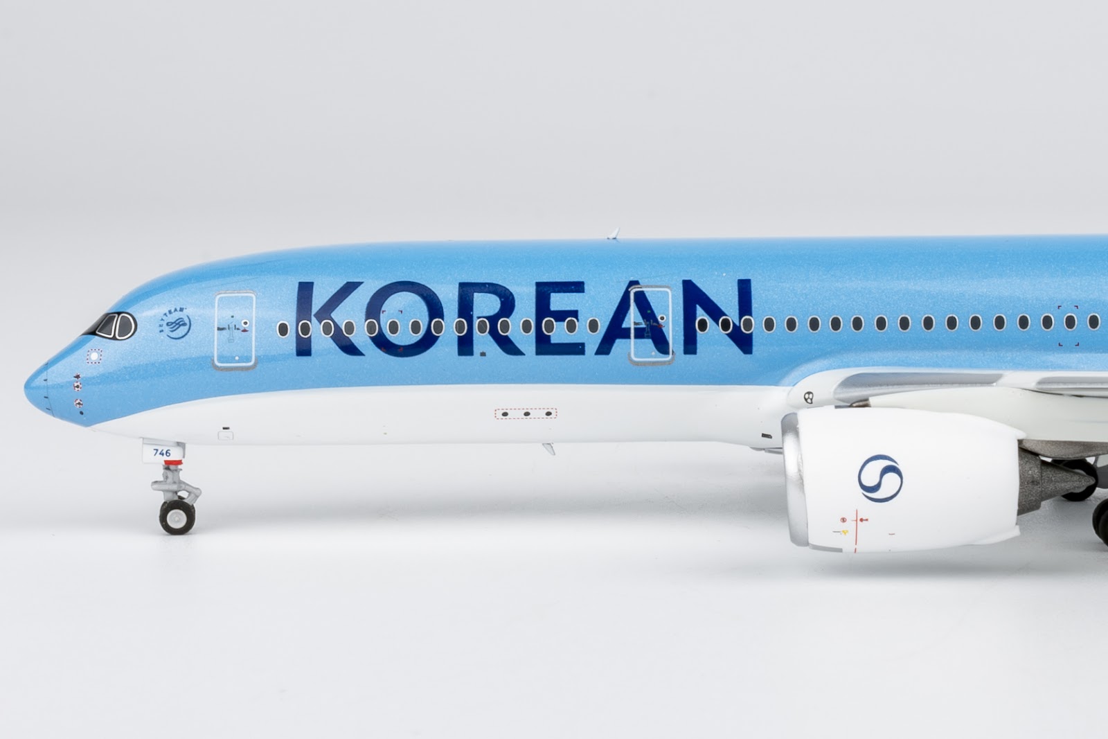 NG Models Korean Air Airbus A350-900 HL8746 New Livery 1/400