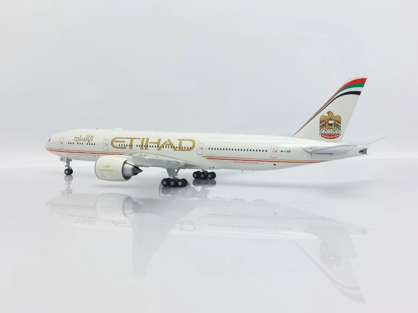 JC Wings Etihad Airways Boeing 777-200LR (A6-LRB) 1/200 Aircraft Scale Model