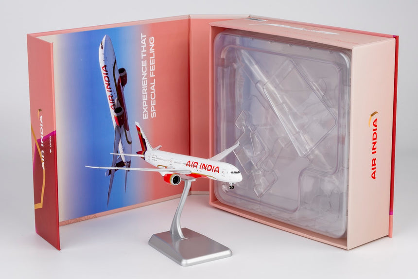 NG Models Air India Boeing 787-9 Dreamliner VT-AWA (Air India's first 787-9 in new standard livery) (Ultimate) 1/400 Aircraft Scale Model