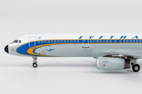 NG Models Lufthansa Airbus A321-200 D-AISZ (Super Star heritage livery) (ULTIMATE) 1/400 Aircraft Scale Model