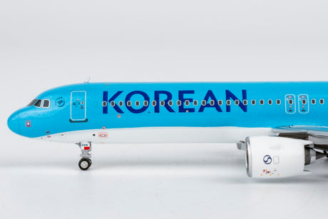 NG Models Korean Air Airbus A321neo HL8509 (Korean Air's first A321 in 2025's new standard livery) 1/400 Aircraft Scale Model