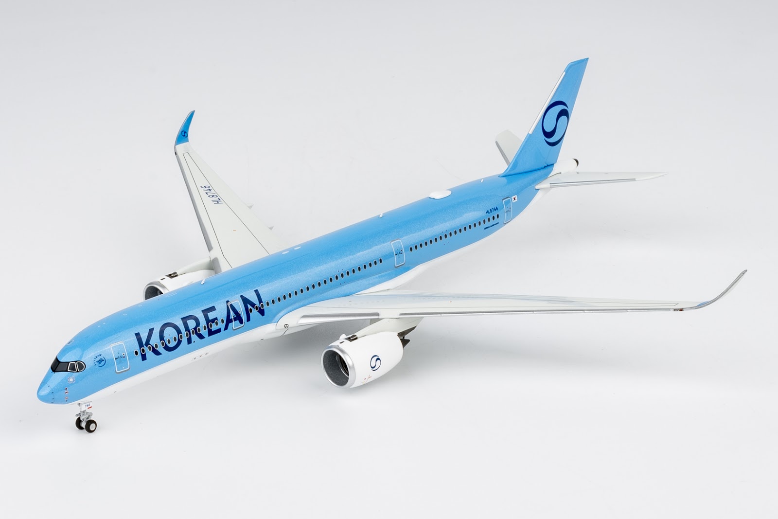 NG Models Korean Air Airbus A350-900 HL8746 New Livery 1/400
