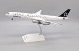 JC Wings Lufthansa Airbus A340-300 (D-AIGV) 1/200 Aircraft Scale Model