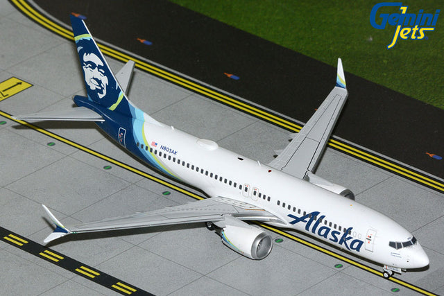 GeminiJets Alaska Airlines Boeing B737 MAX 8 N803AK 1/200 Aircraft Scale Model