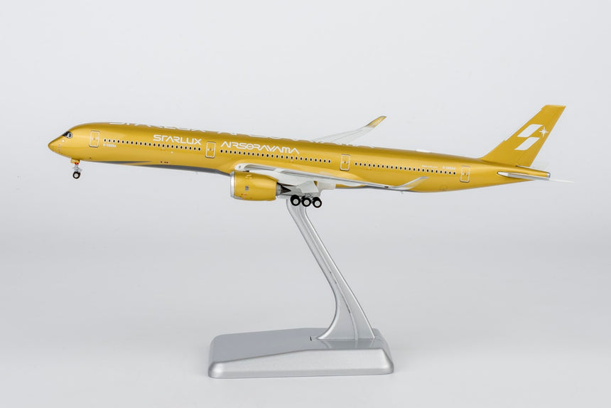 NG Models Starlux Airlines Airbus A350-1000 B-58554 (Airsorayama Golden) Ultimate 1/400 Aircraft Scale Model